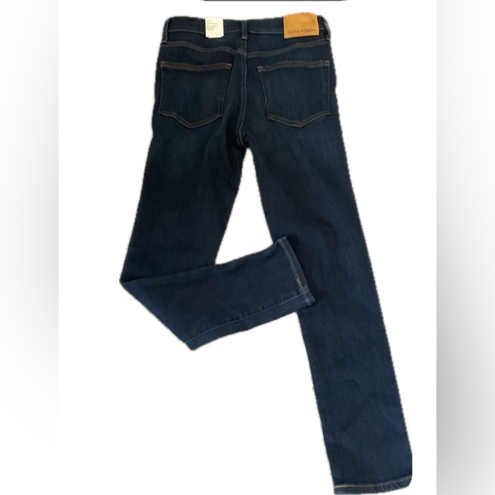 ARITZIA New DENIM FORUM The Nico Mid Rise Skinny Crop.